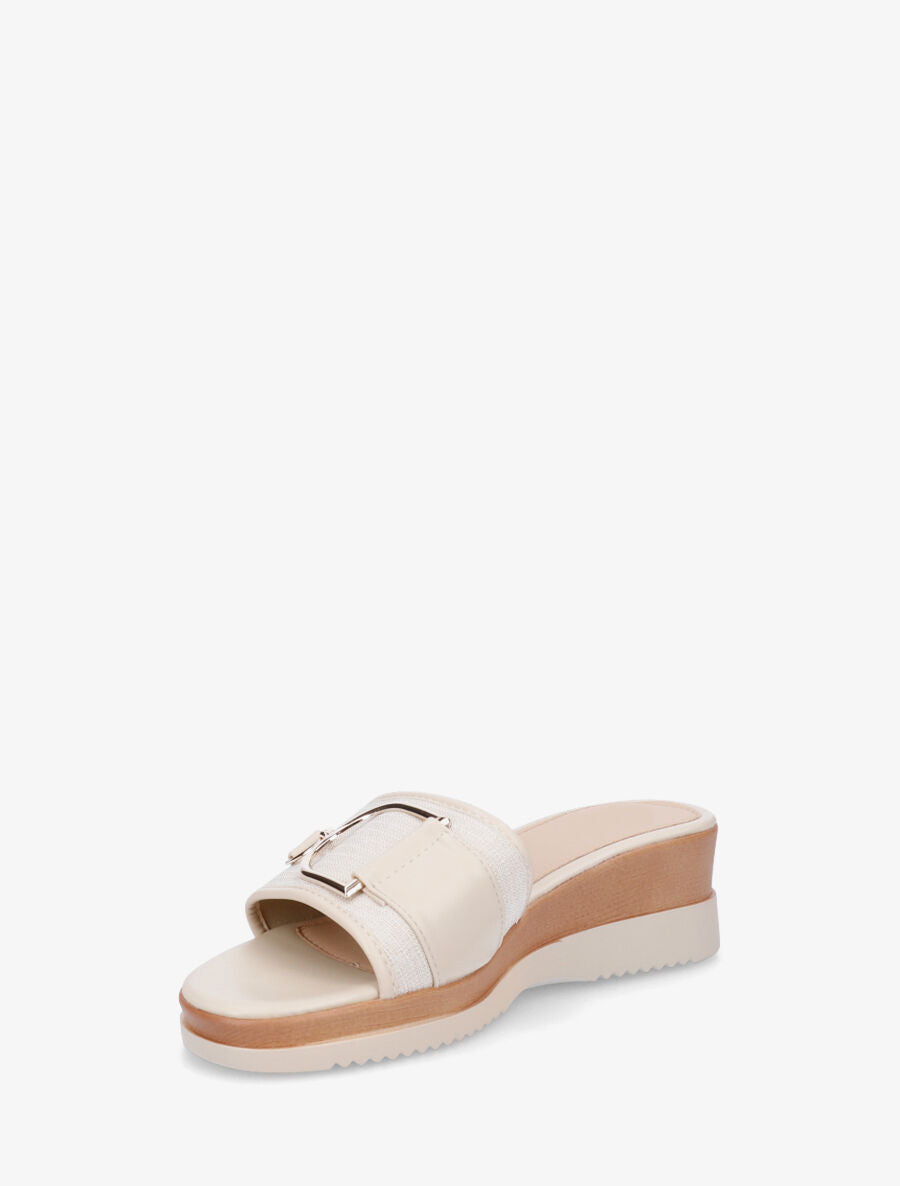 Mules à boucle et talon compensé - Beige - 3