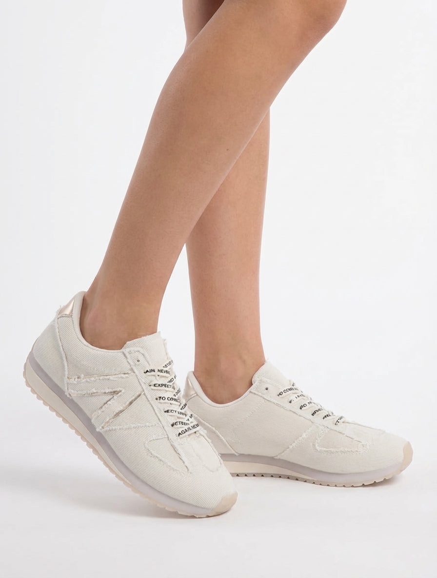 Zapatillas de tela con cordones flocados - Beis