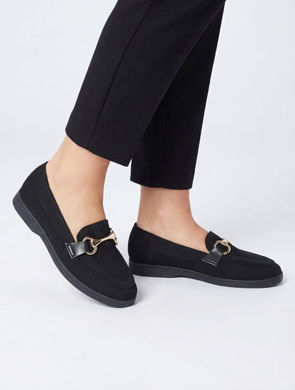 Mocasines de malla con hebilla decorativa - Negro