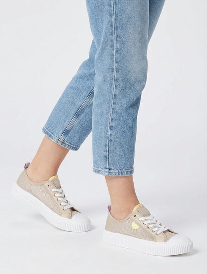 Zapatillas básicas de tenis en tejido calado. - Beis