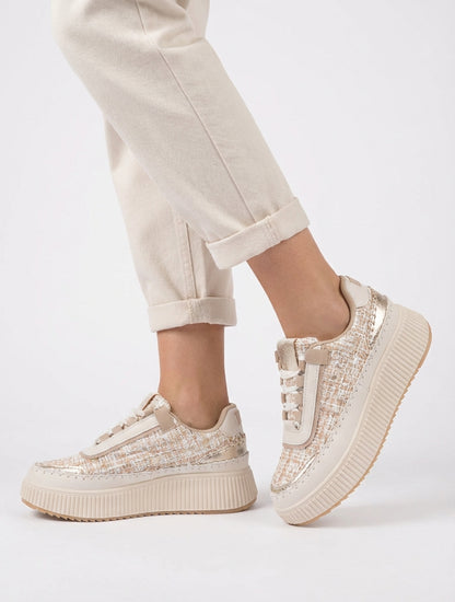 Zapatillas estampadas con suela de plataforma - Beis