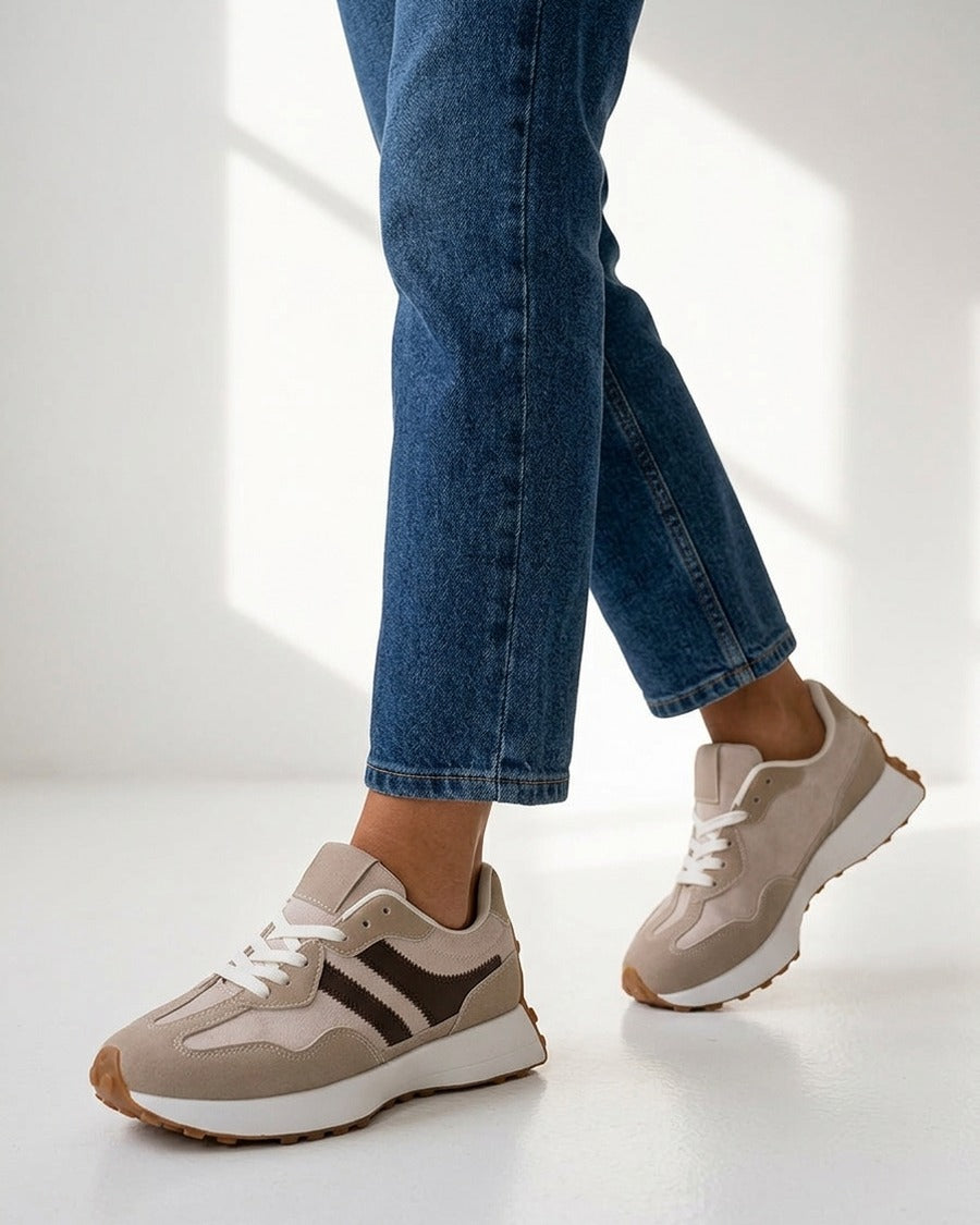 Zapatillas efecto nobuk con bandas contrastantes - Beis