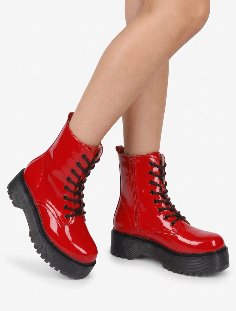 Botines altas de charol con cordones - Rojo