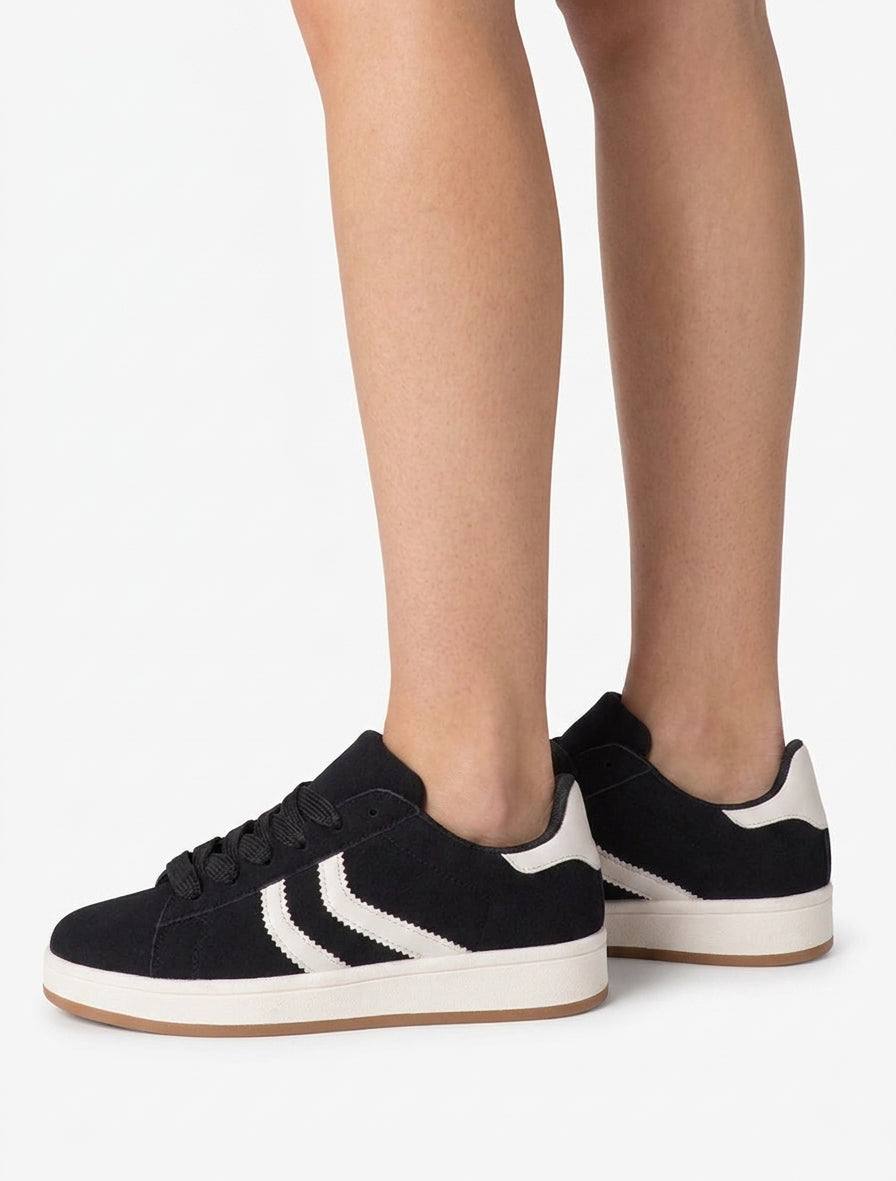 Zapatillas efecto nobuk con bandas dentadas - Negro