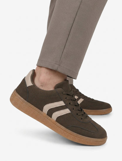 Zapatillas efecto nobuk con suela de goma - Caqui