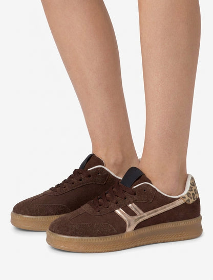 Zapatillas con panel gráfico y contrafuerte de leopardo. - Marrón