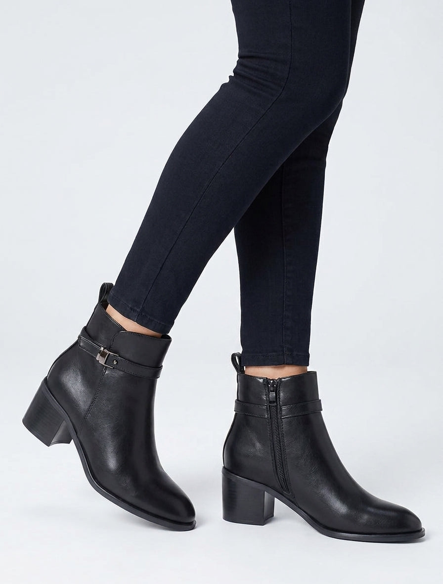 Botines de imitación con tacón - Negro