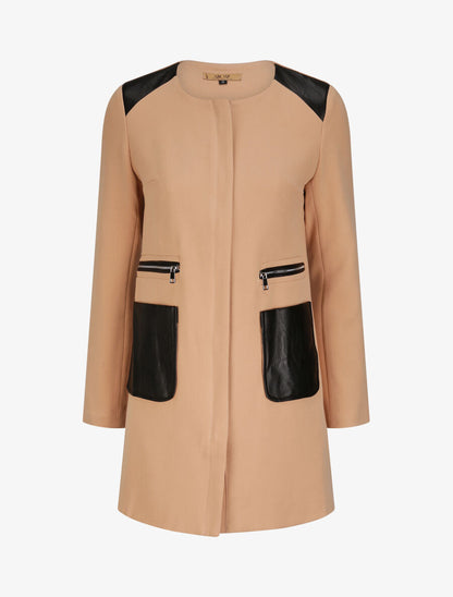 Manteau droit à poches plaquées en simili - Beige - 1