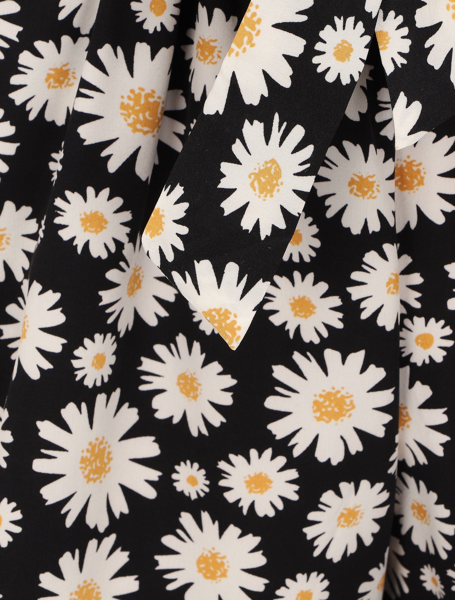 Short à taille froncée imprimé pâquerettes - Noir - 3