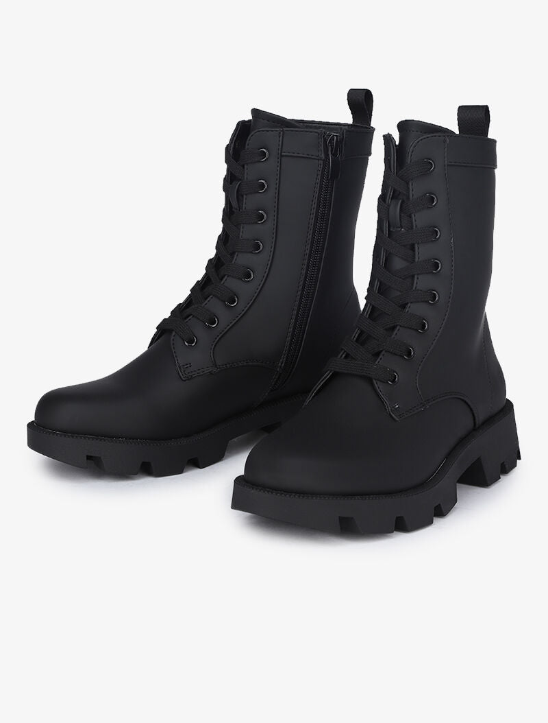 Boots montantesà lacets et à gros crans - Noir - 1