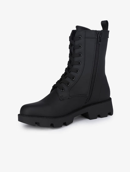 Boots montantesà lacets et à gros crans - Noir - 4