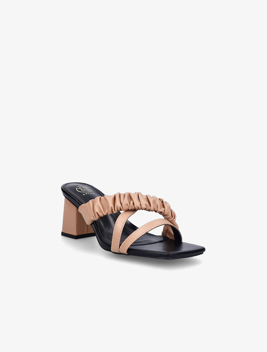 Mules à talon carré et brides stylisées - Camel - 2