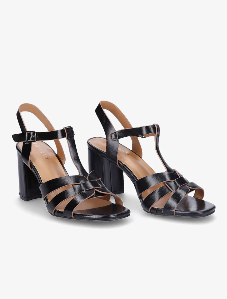 Sandales à talons style salomé et brides croisées - Noir - 4