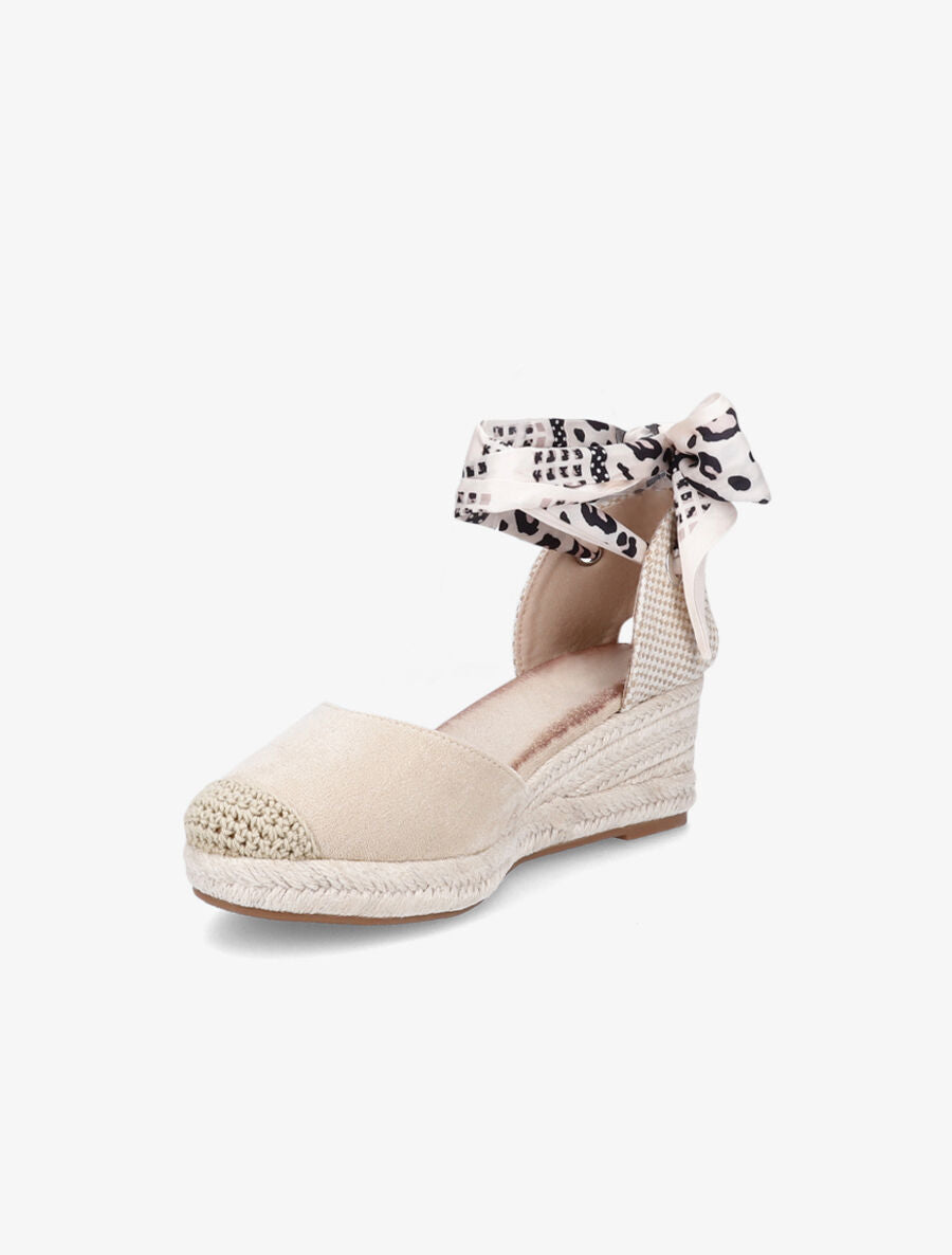 Sandales en suédine à tour de cheville en foulard - Beige - 3