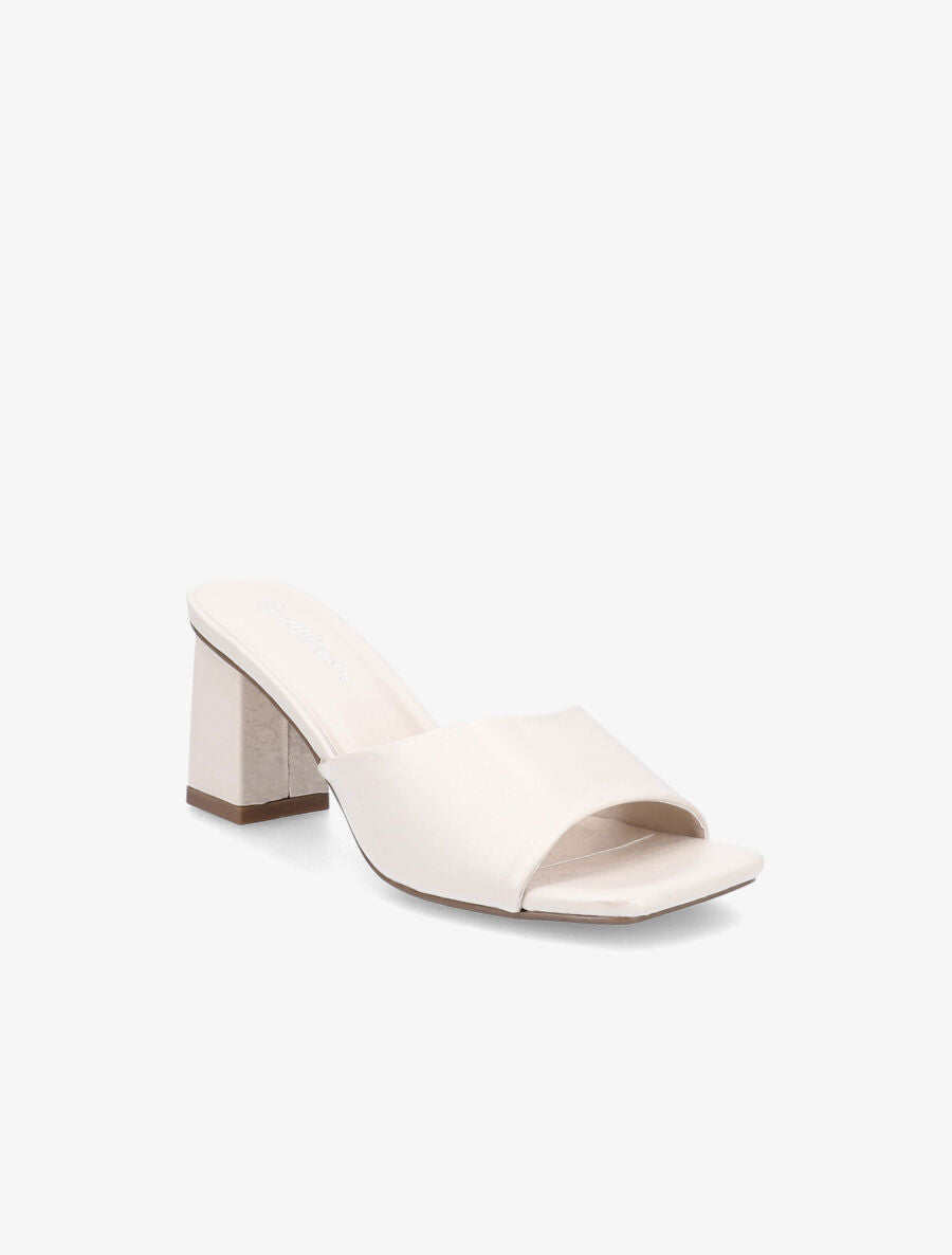 Mules en simili à bout carré - Beige - 2