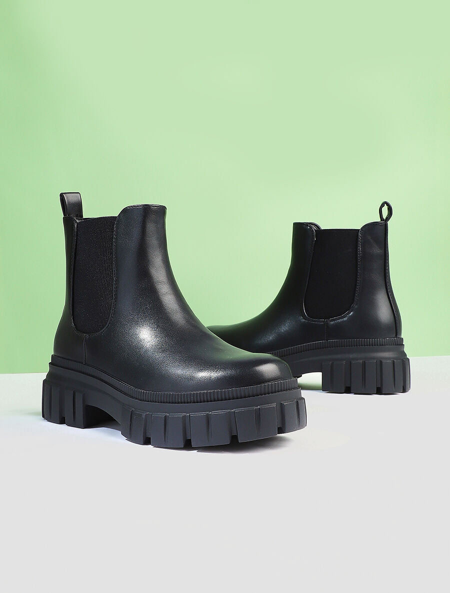 Bottines en simili à côté élastiqué - Noir - 5