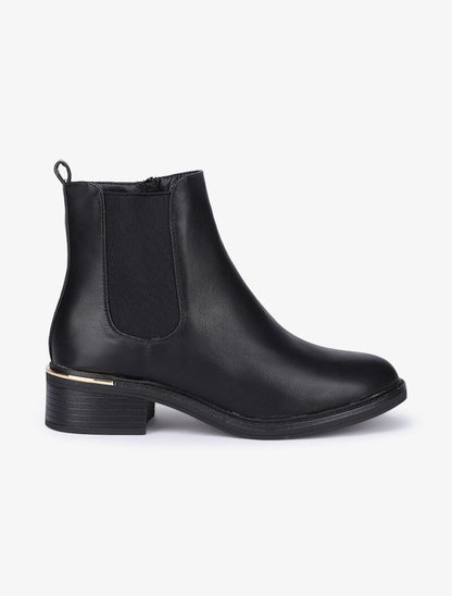Bottines basiques à détails dorés stylisés - Noir - 2