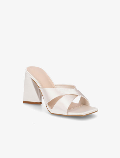 Mules à talon triangulaire - Beige - 2
