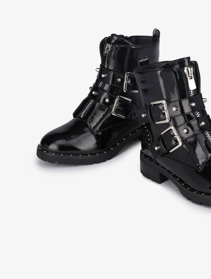 Boots en simili vernis cloutées - Noir - 1