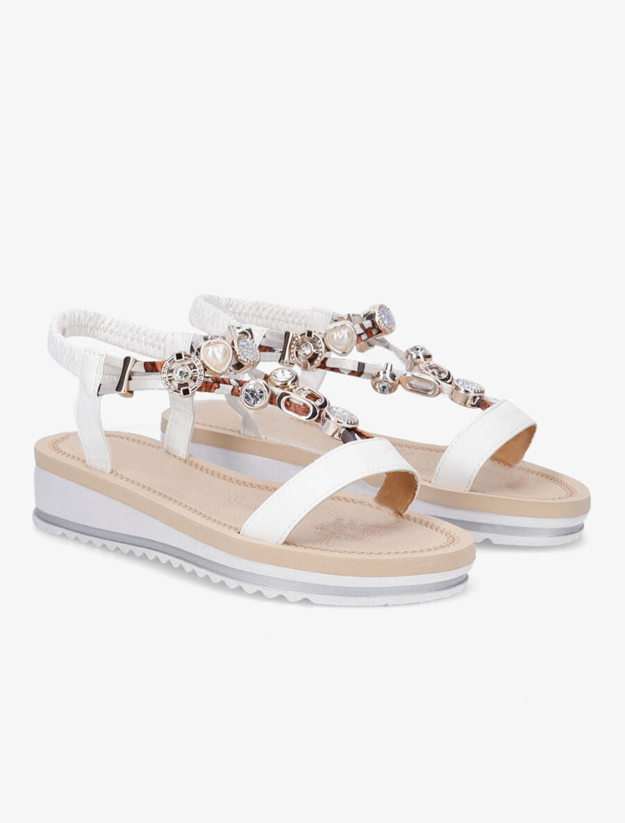 Nu-pieds en simili imprimés et détail bijoux - Blanc - 4