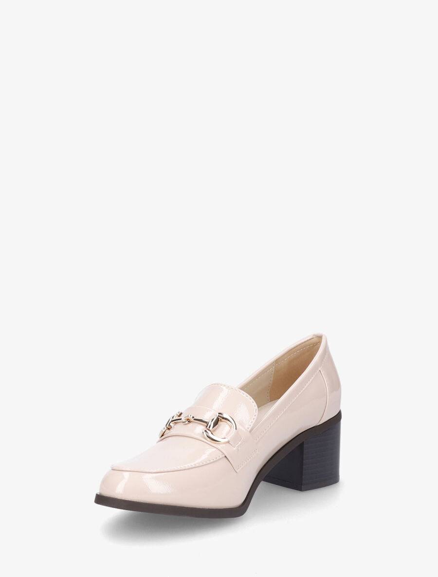 Mocassins vernis à talon - Beige - 3