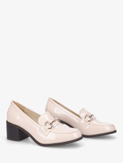 Mocassins vernis à talon - Beige - 4