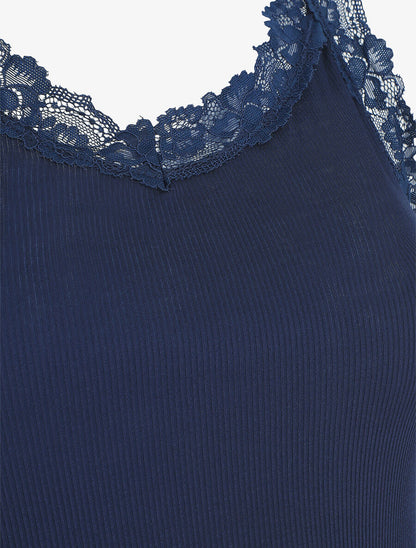 Ensemble pyjama débardeur et short à détail dentelle - Marine - 3