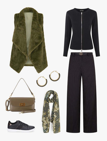 Look Nadine - 1