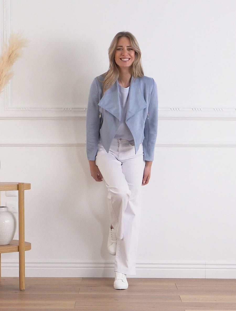 Look Raphaela