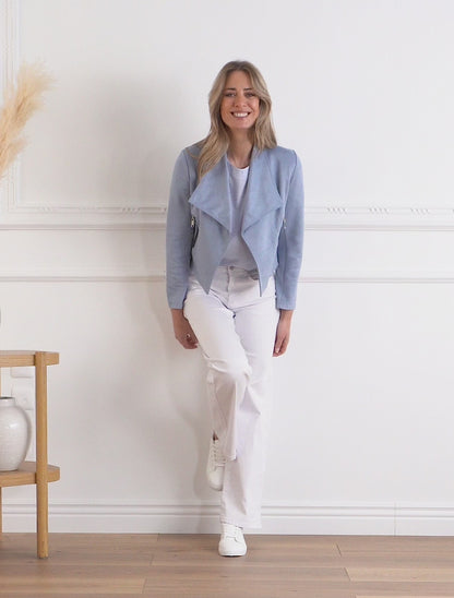 Look Raphaela