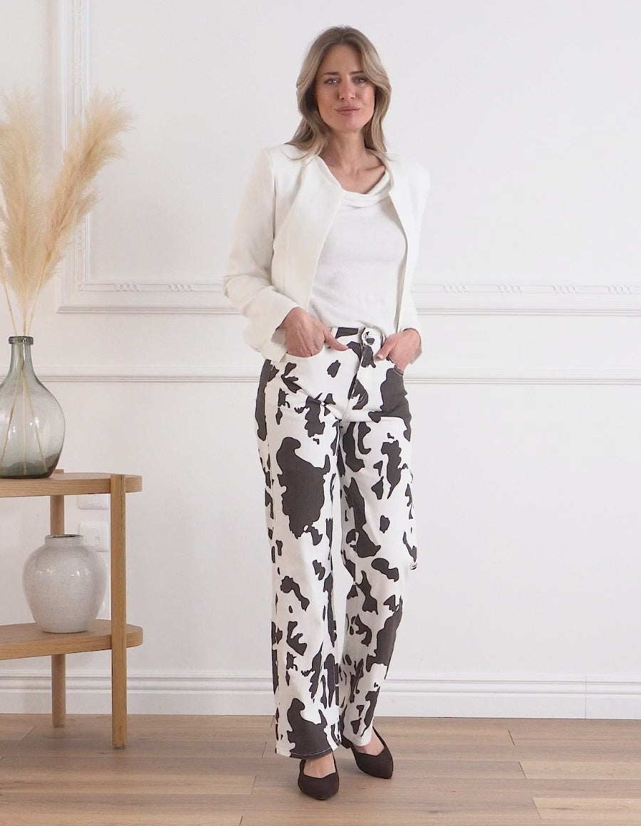 Look Saveria
